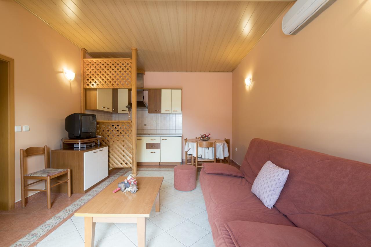 Apartments Kori Funtana Kültér fotó