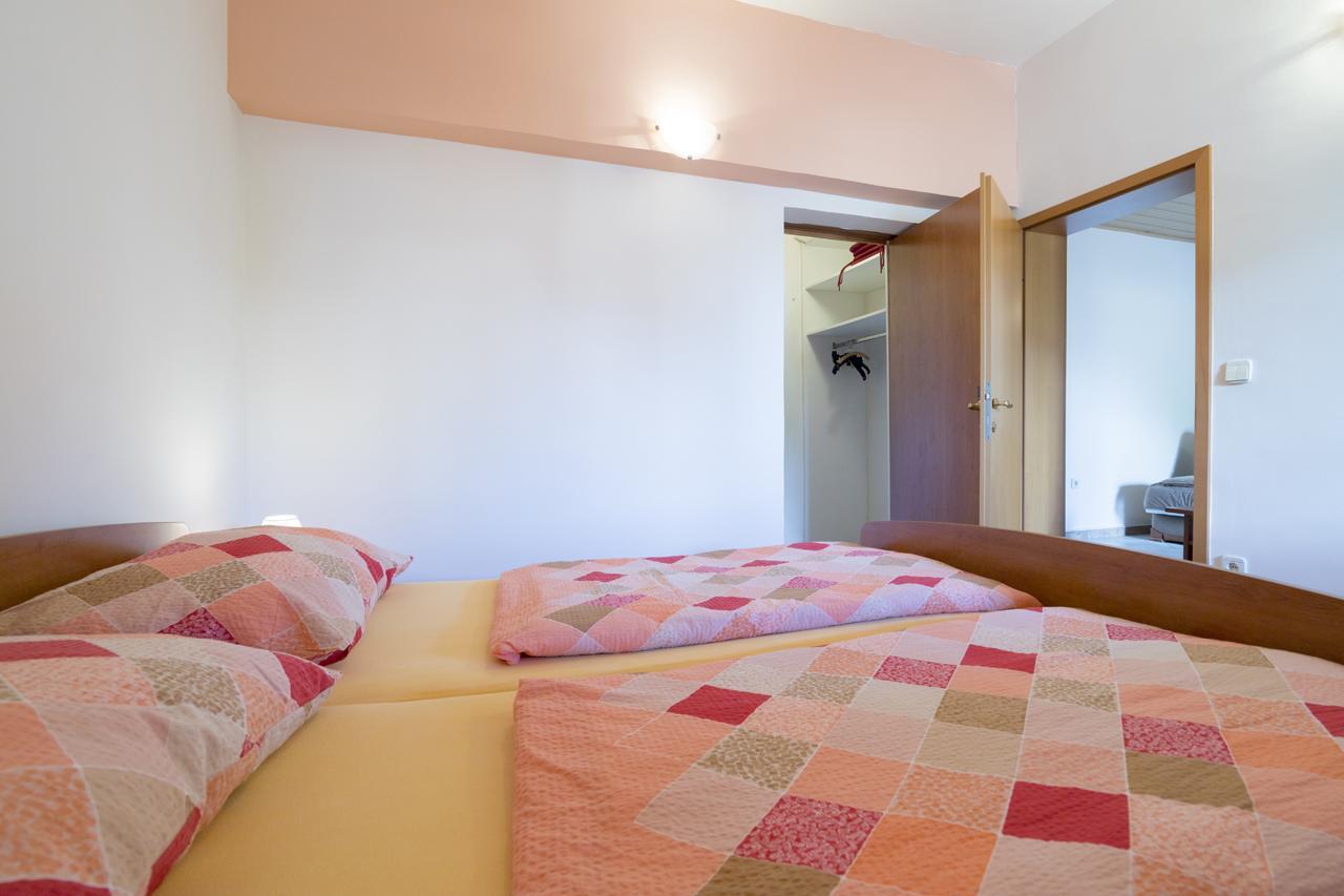 Apartments Kori Funtana Kültér fotó